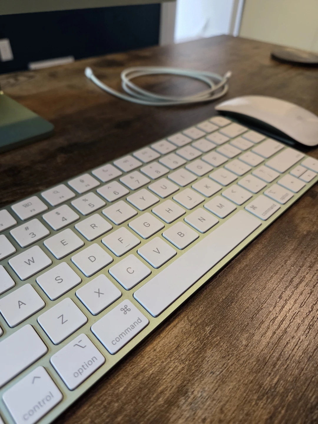 Apple iMac 24-inch M1 (2021) - Green - Excellent Condition - photo 5