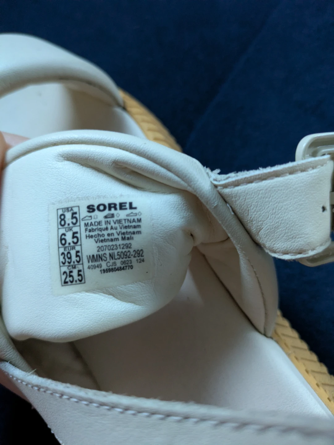 SOREL Ona Streetworks Go-To Flat Sandals 8.5 butter yellow 💛 - photo 5