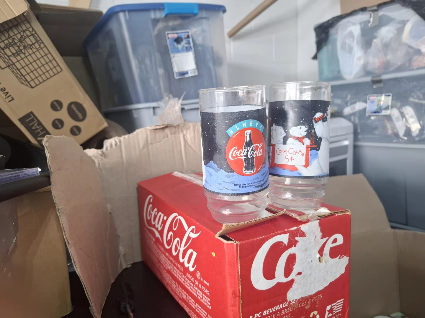 Coca-Cola 8 PC Beverage Set with PolarBears  by Indiana glass. - photo 5