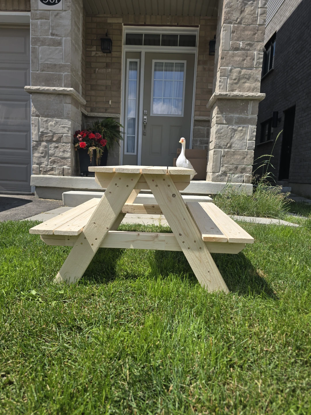 Small/med Kids picnic tables - photo 4