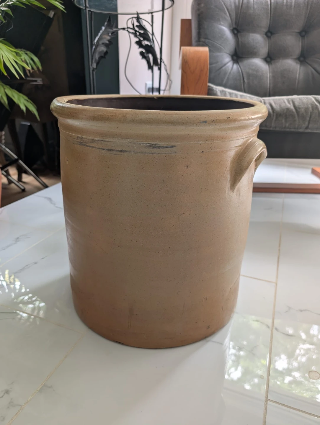 Vintage Belleville Pottery Co. Crock 8 gallon - photo 3