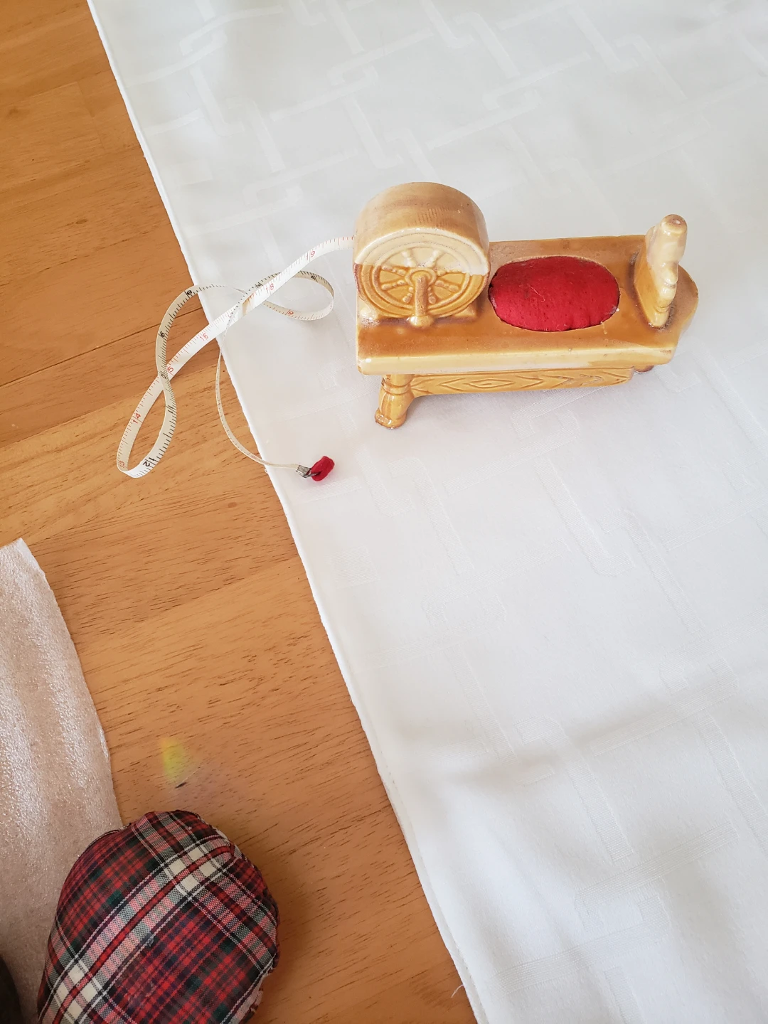 Sewing and Crafting Tools Lot - photo 2
