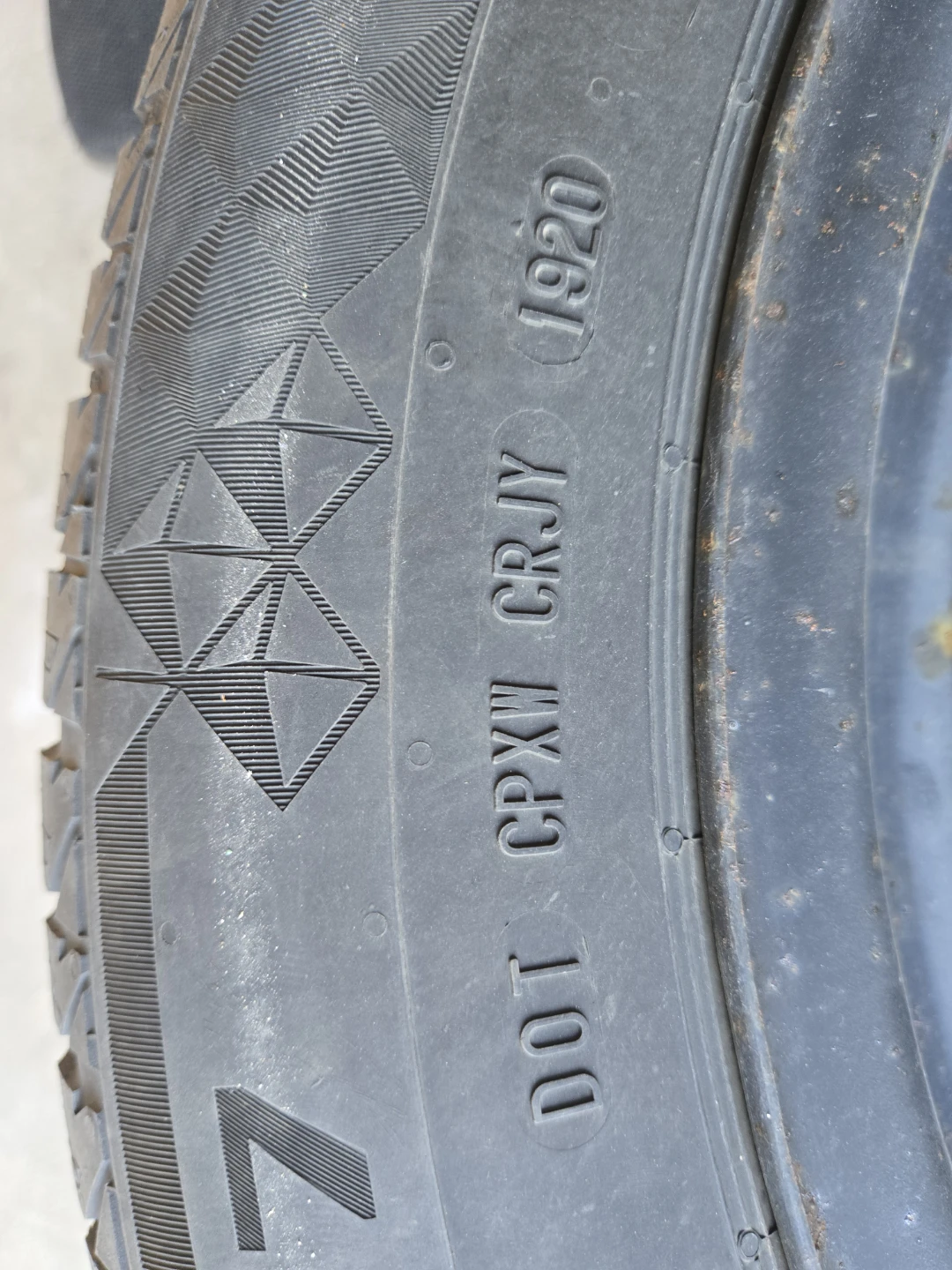 Continental VikingContact 7 Tire 205/60R16 - photo 5