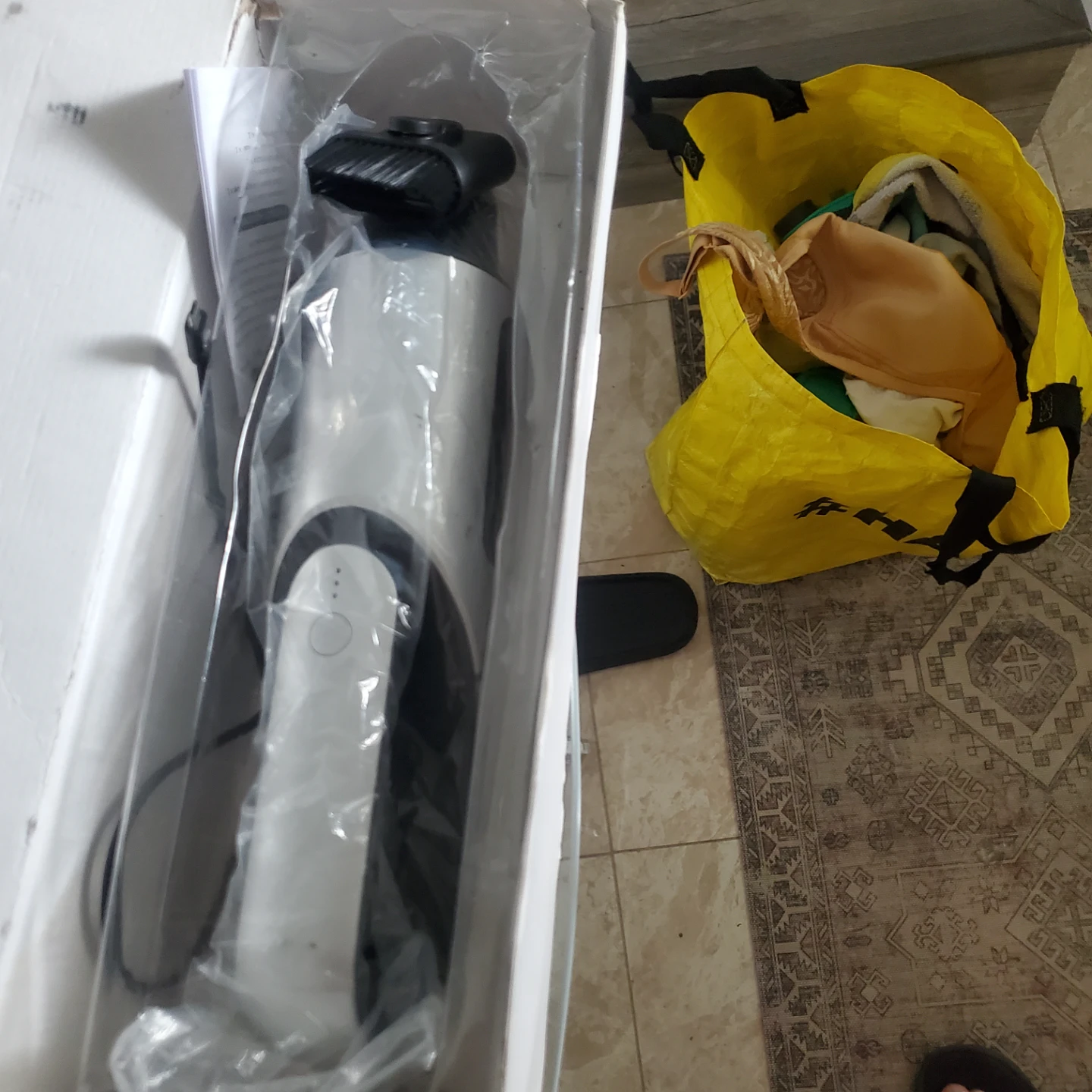 Handheld Vacuum Cleaner - photo 4