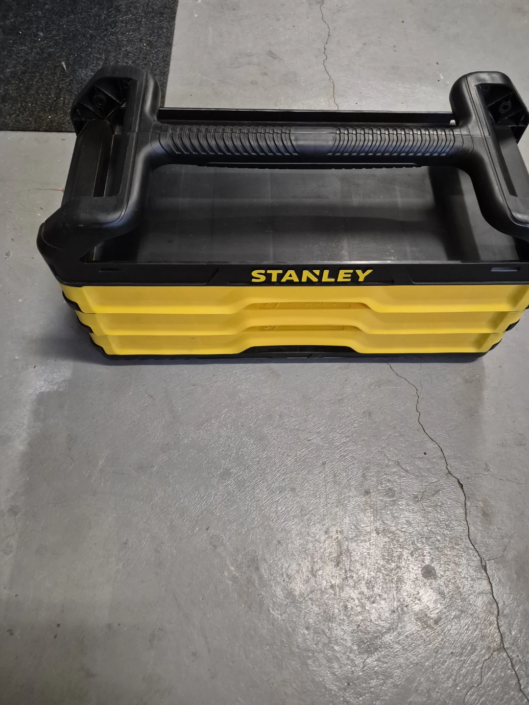 Stanley Prof Grade 203 Piece Socket Set.Avail SW Edm - photo 2