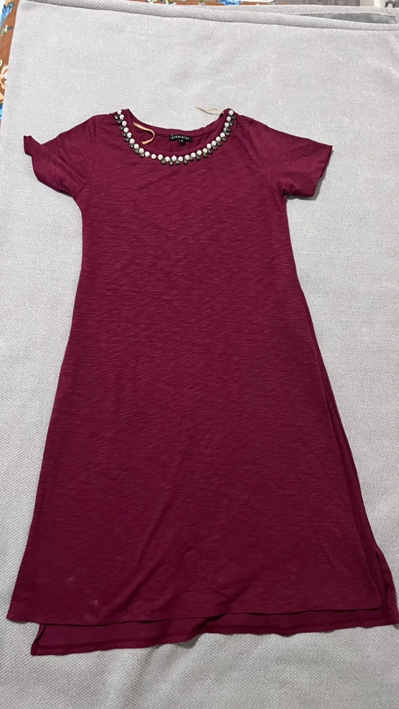 Chemistry maroon t-shirt with beaded neckline