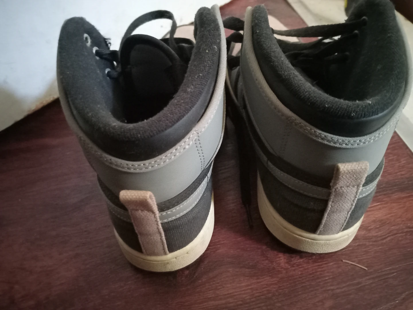 Nike Air Jordan 1 High Sneakers - 9 - photo 3