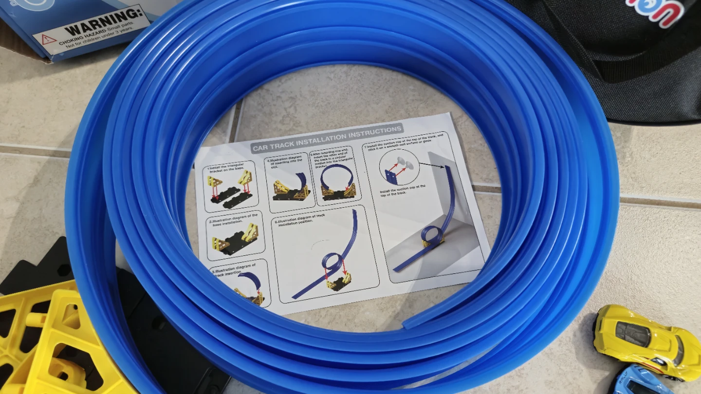 Dreamon Car Track Set with 4 Cars and Storage Bag - photo 4