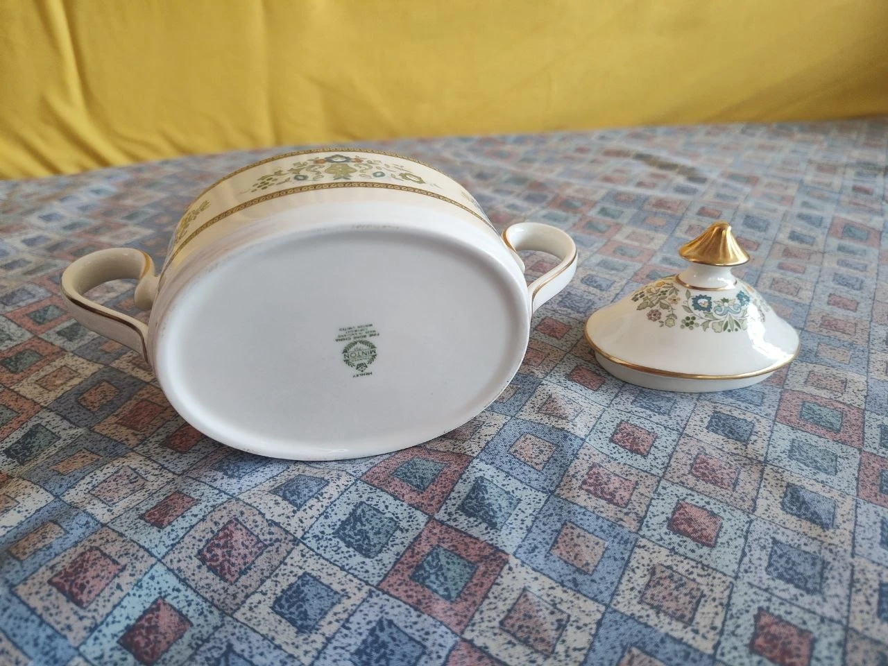 Vintage Minton Henley Fine Bone China Lidded Sugar Bowl - photo 5