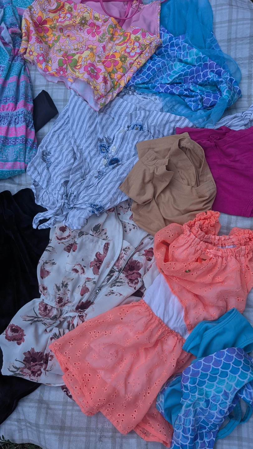 Girls' Clothing Bundle tops ages 7-11 - photo 2