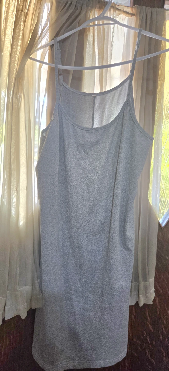 Various Dresses.. Bulk Deal - photo 4
