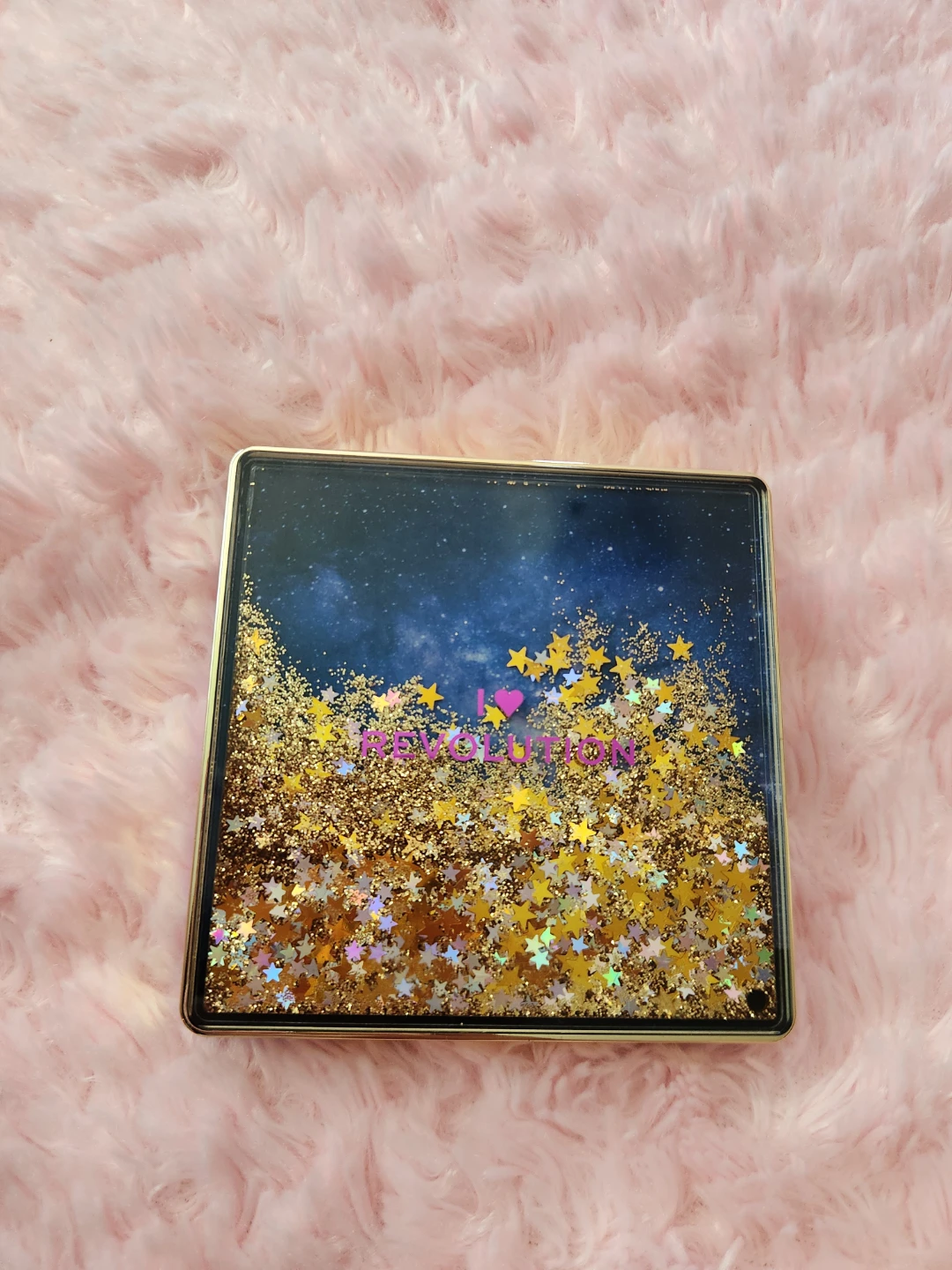 I ♡ REVOLUTION Snow Globe Arctic Eyeshadow Palette