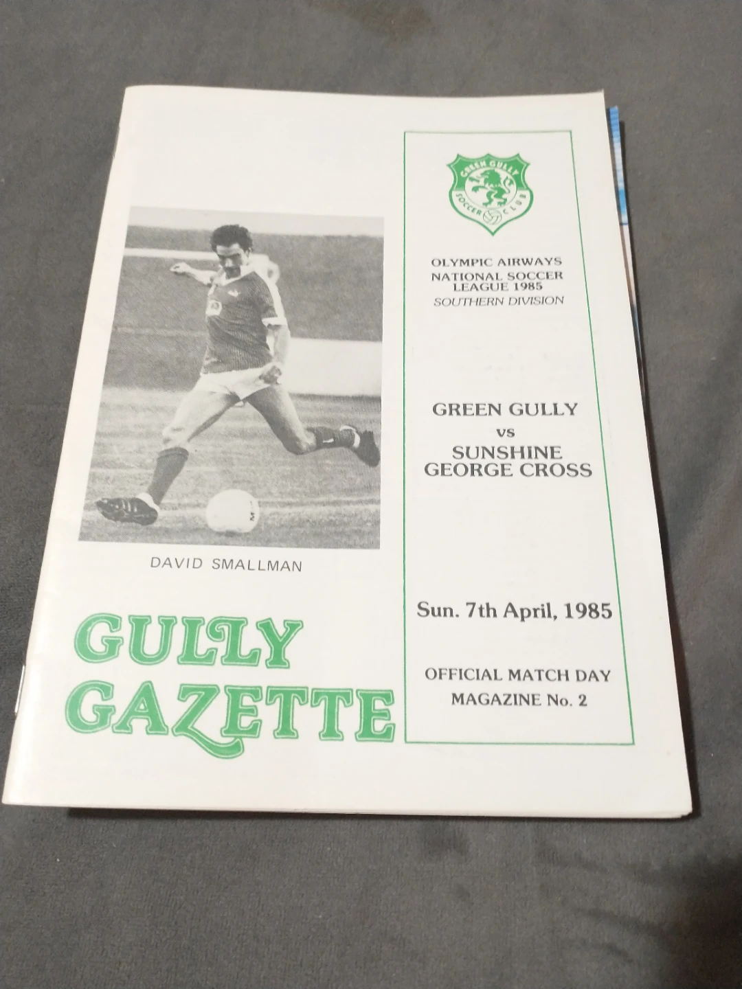 Five Australian pro football/soccer programs - photo 2