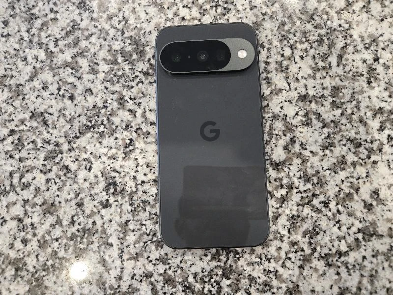 Google Pixel 10 128GB... Works great.