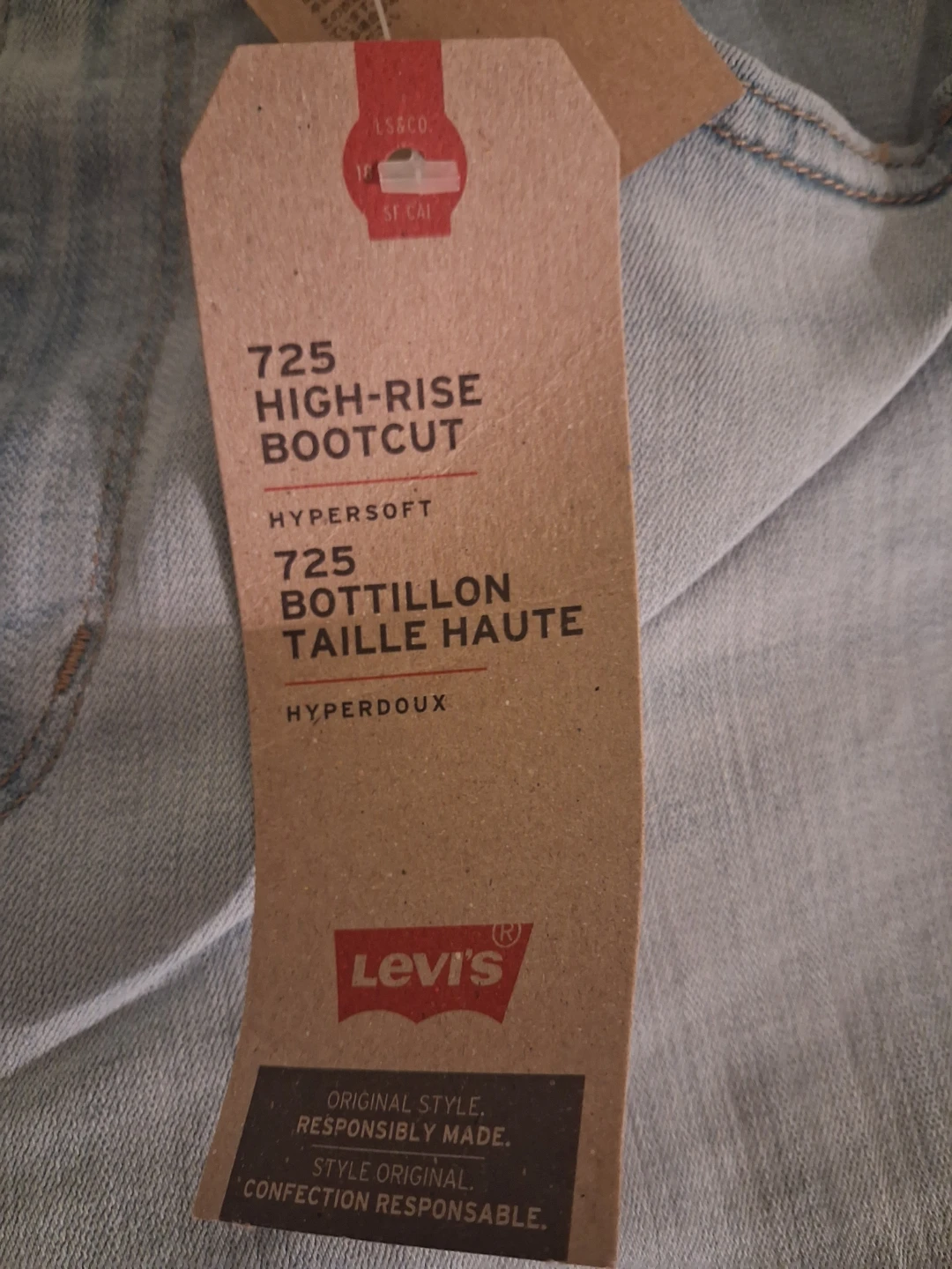 Levi's 725 High-Rise Bootcut Jeans - photo 5