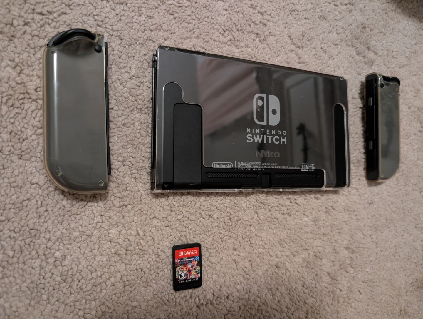 Nintendo Switch for Sale + Free Mario Kart Game - photo 4