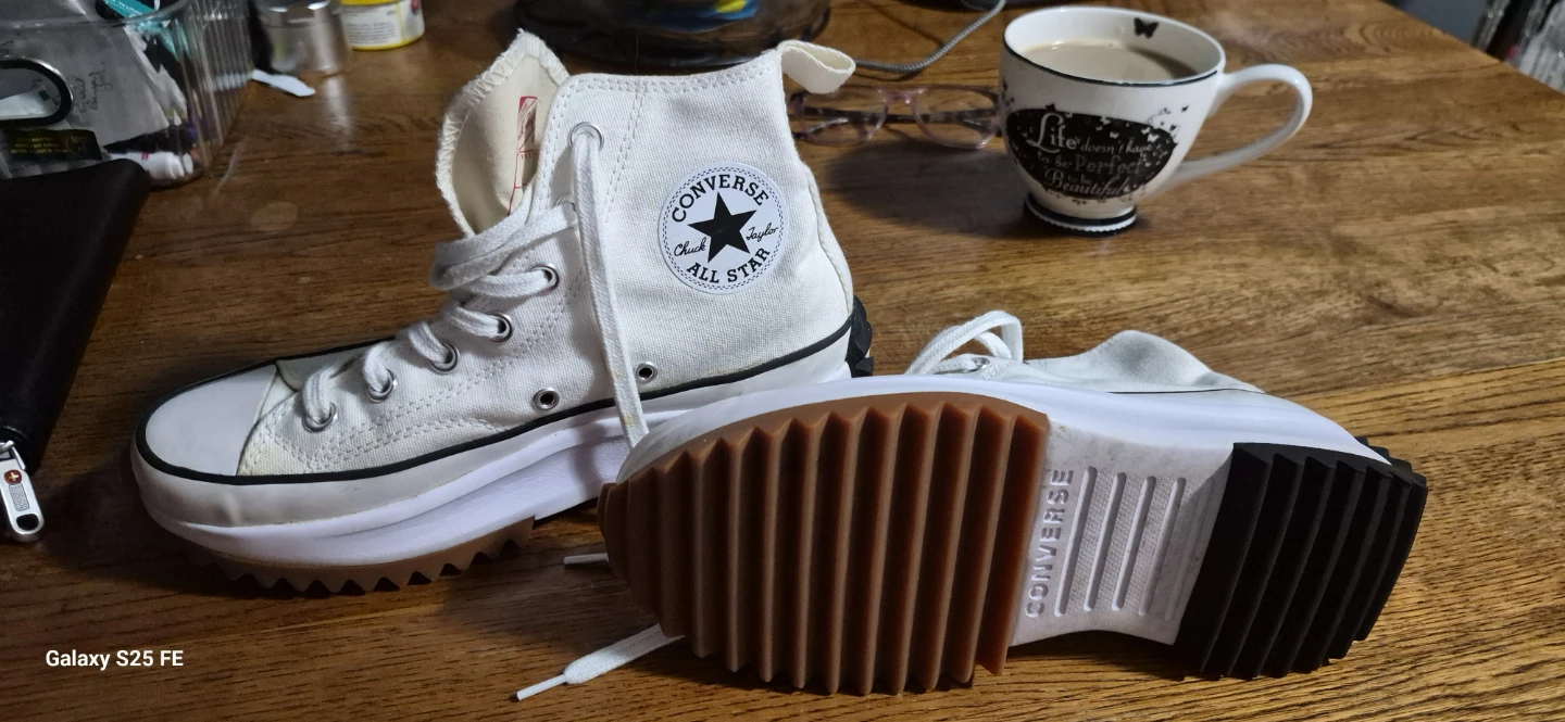 Converse runners