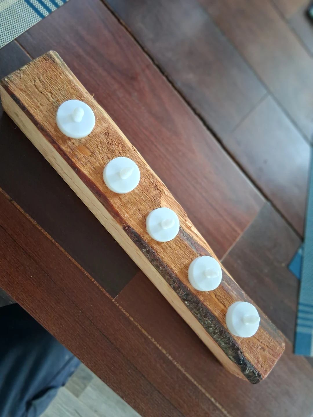 Wooden tealight holder - photo 2