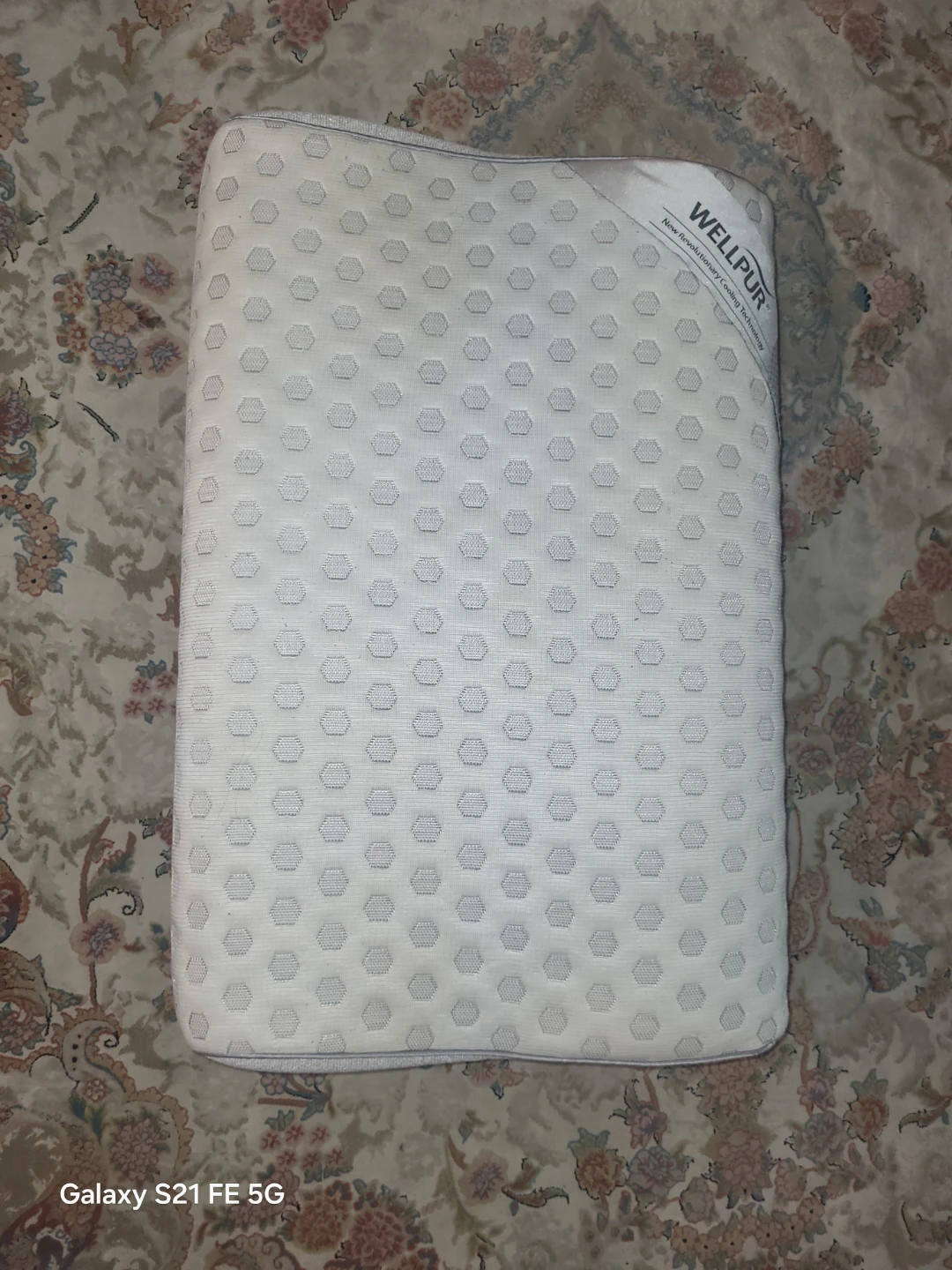 WELLPUR Memory Foam Pillow with Cooling Technology - photo 5
