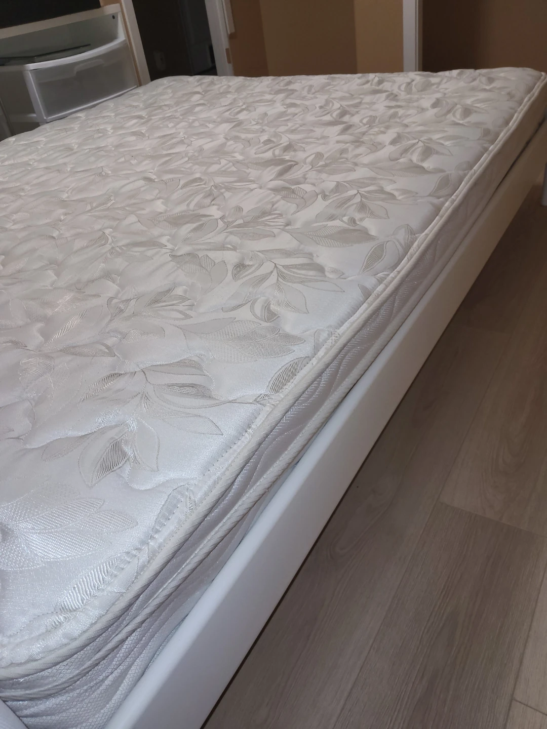 King Koil Special Edition Mattress with Leon's Tag - photo 3