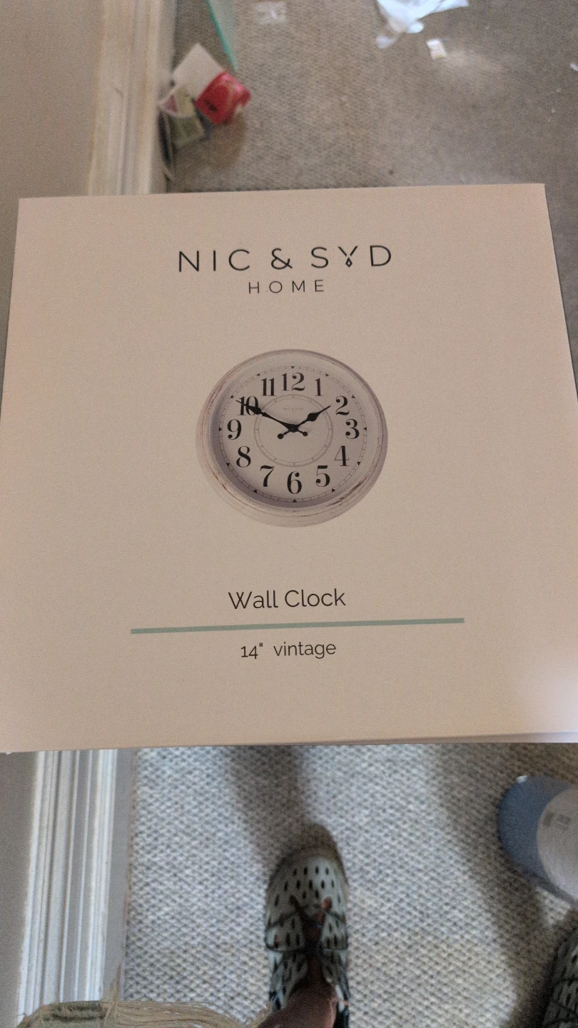 NIC & SYD HOME 14" Vintage Wall Clock