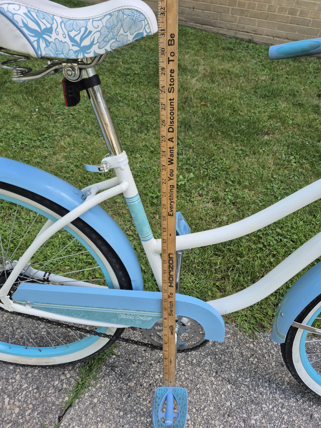 Classic Cruiser Bicycle - White and Blue - photo 2