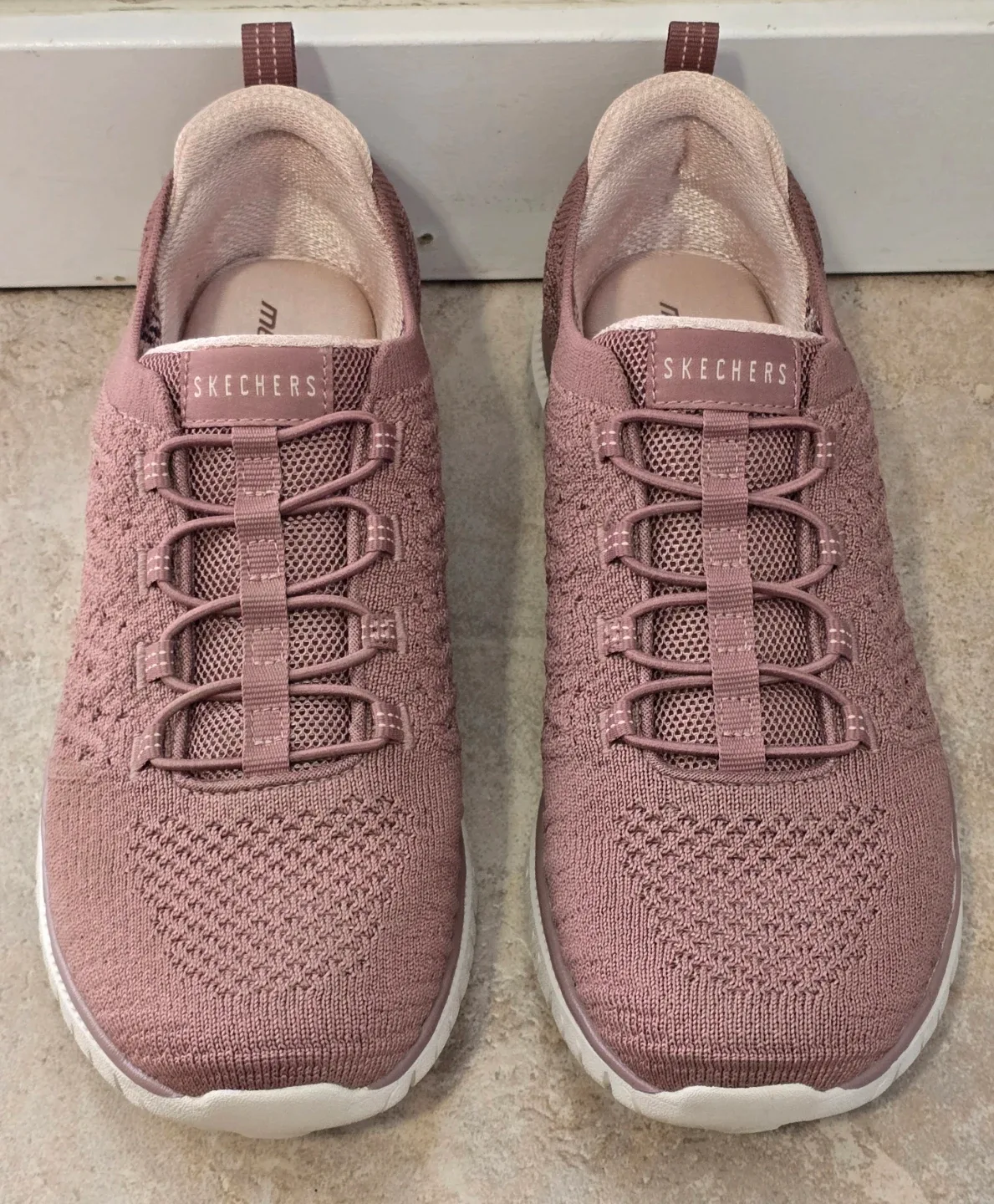Women's Skechers - photo 4
