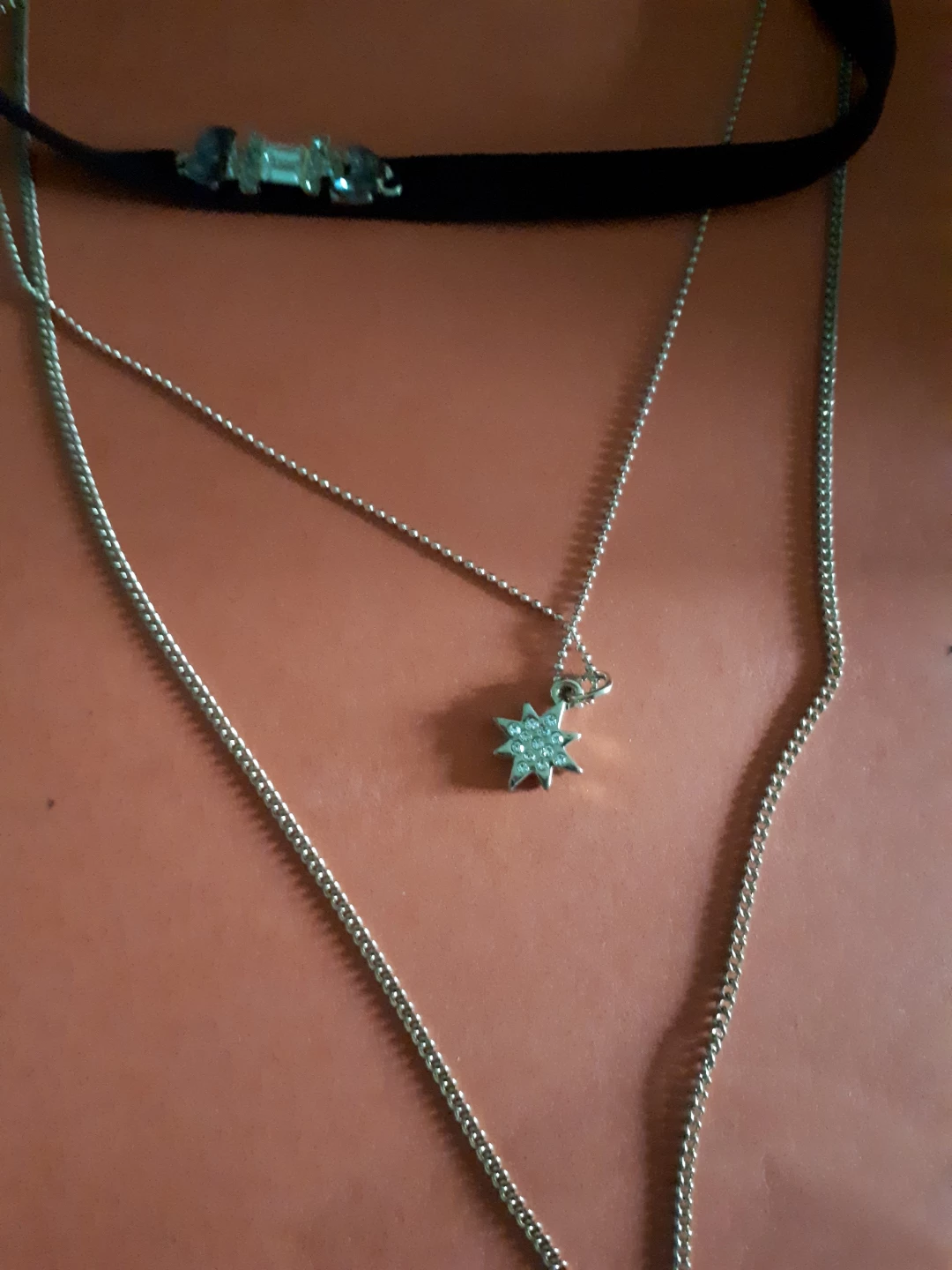 Layered Choker Necklace with Feather Pendant - photo 3