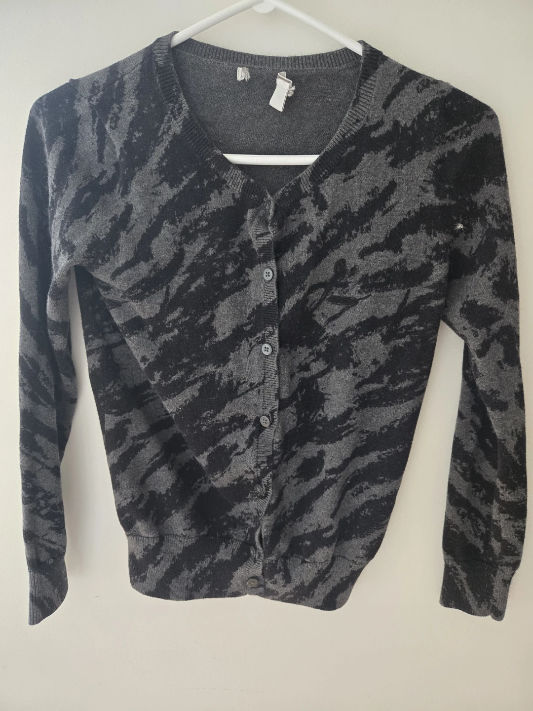 Grey & Black Cardigan - XS