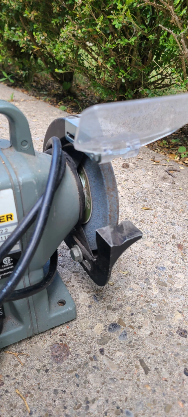 Bench Grinder 5" Trade Master - Great Condition - photo 3