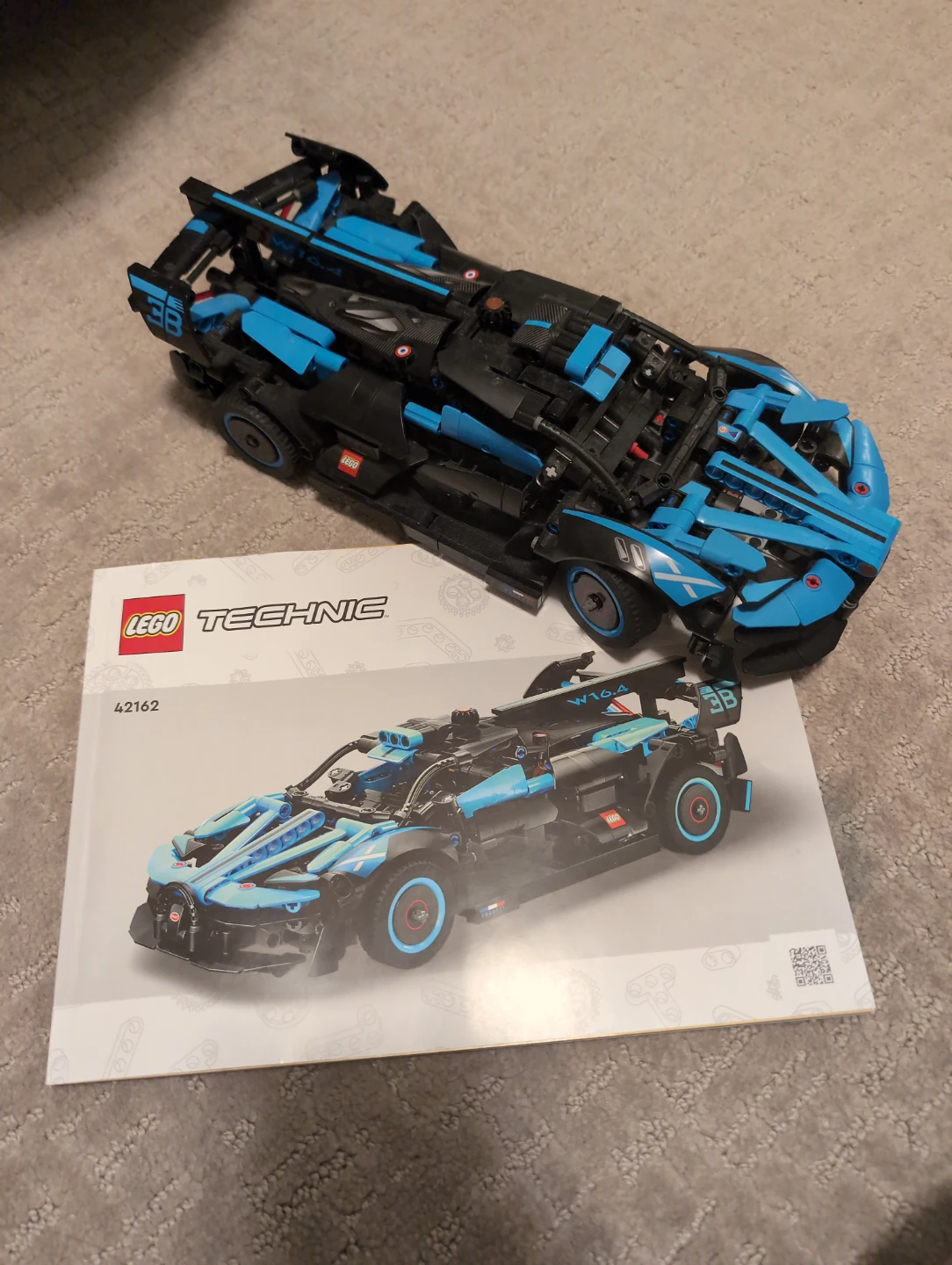 LEGO Technic 42162 Bugatti Bolide Agile Blue