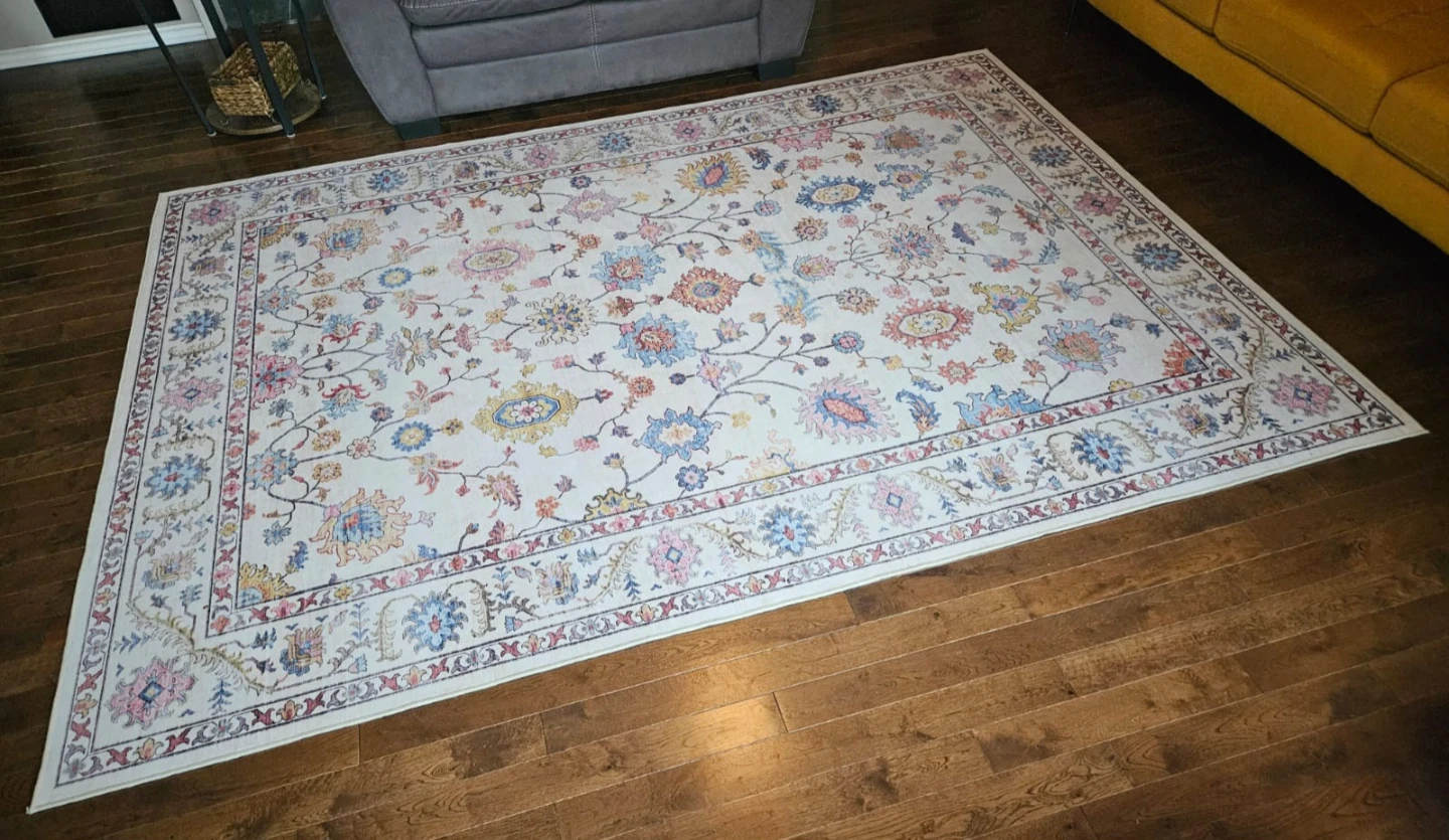 Area Rug with Floral Design - photo 2