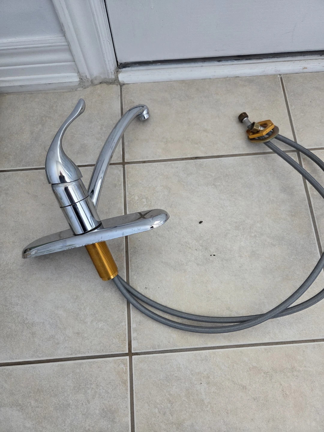 Chrome Kitchen Faucet with Flexible Hoses