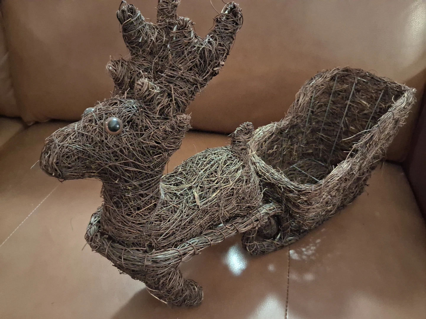 Cute Vintage Rattan Reindeer - Holiday Christmas Decor