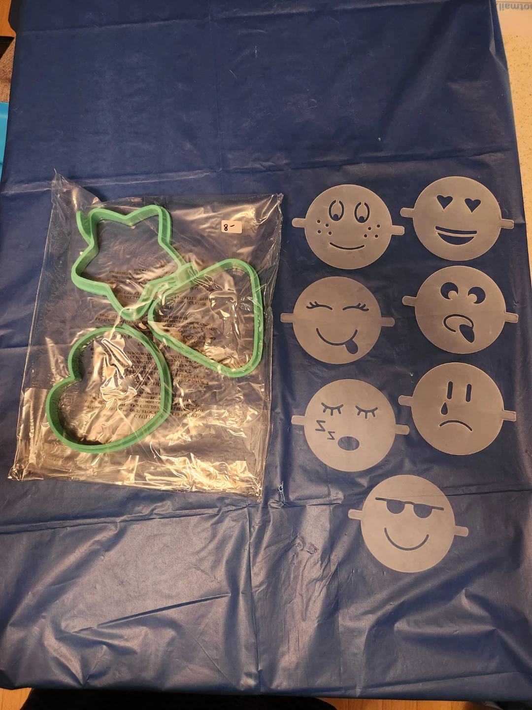 Pampered chef emoji Shape pancake moulds