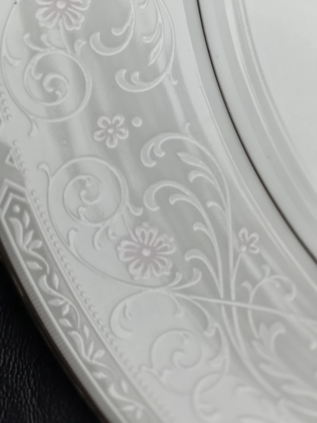 Noritake Legendary Fine China Set