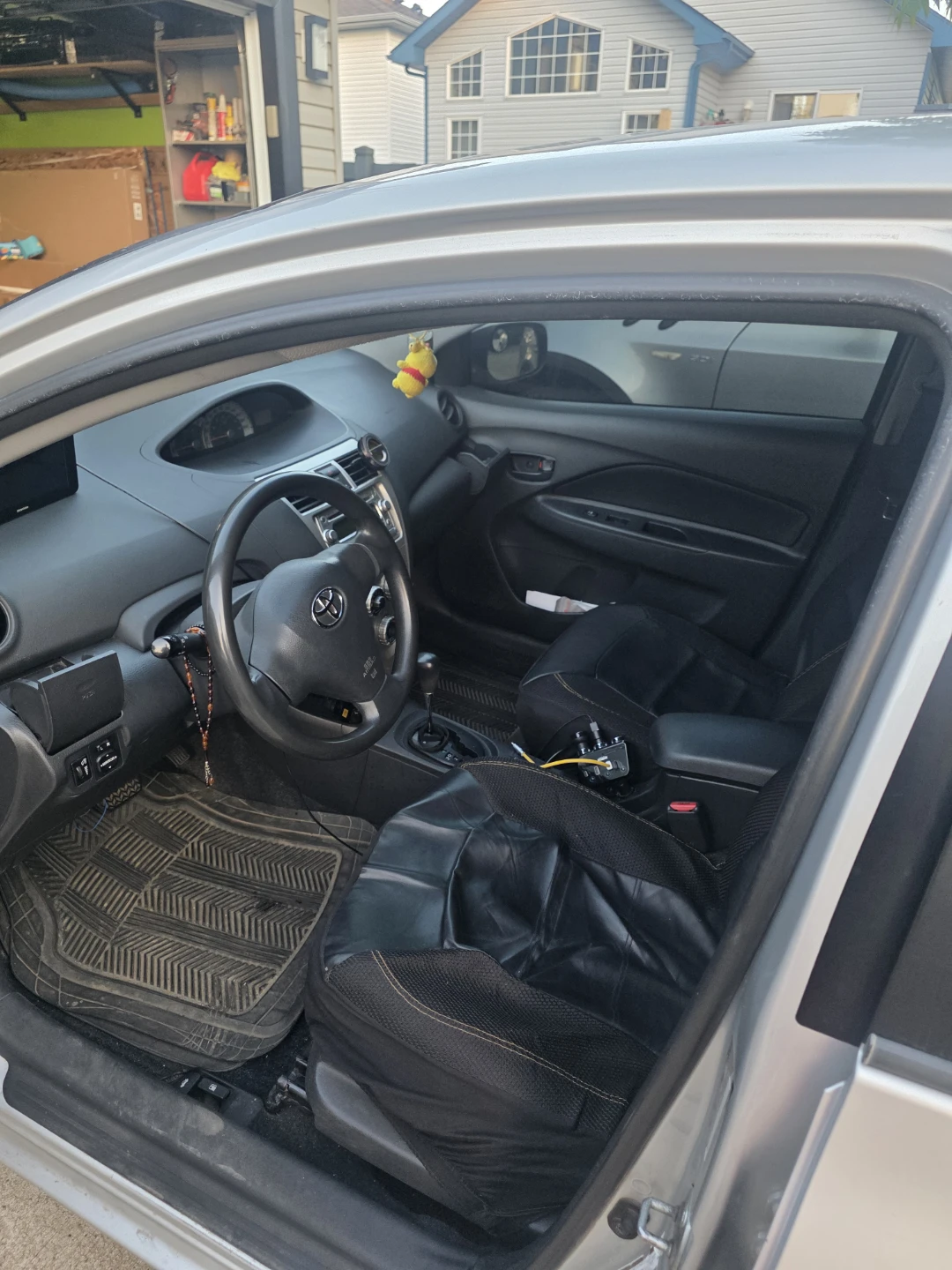 2007 Toyota Yaris Sedan - photo 5