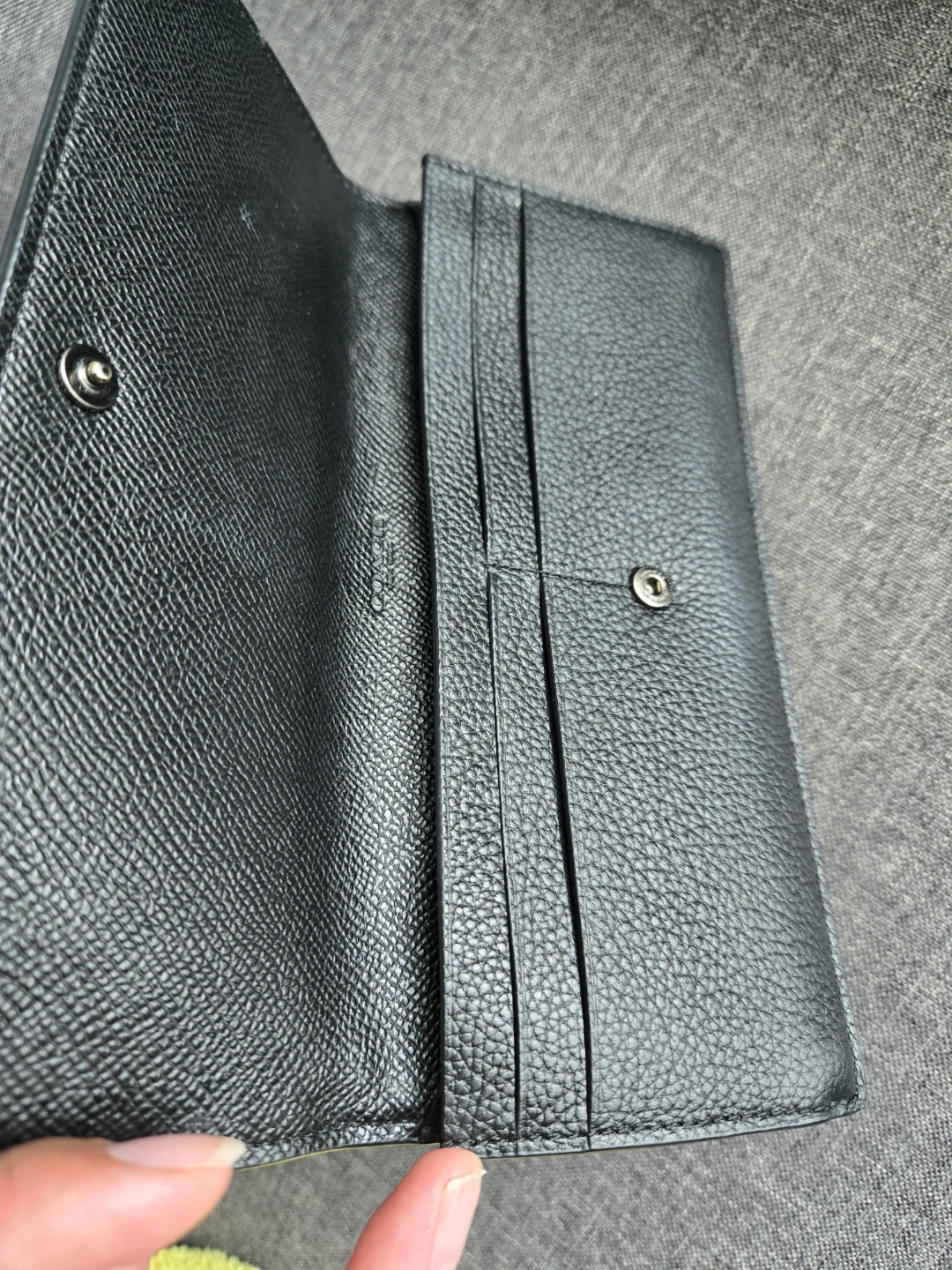 Coach Black Leather Bifold Wallet - photo 4