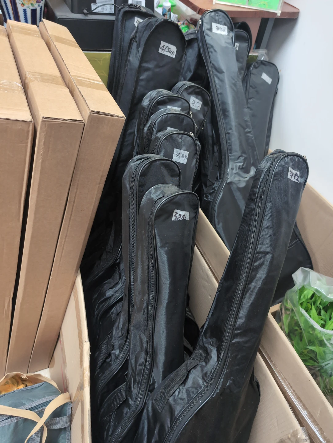 38 inch acoustic guitar 3/4 size brand new $70 each - photo 2