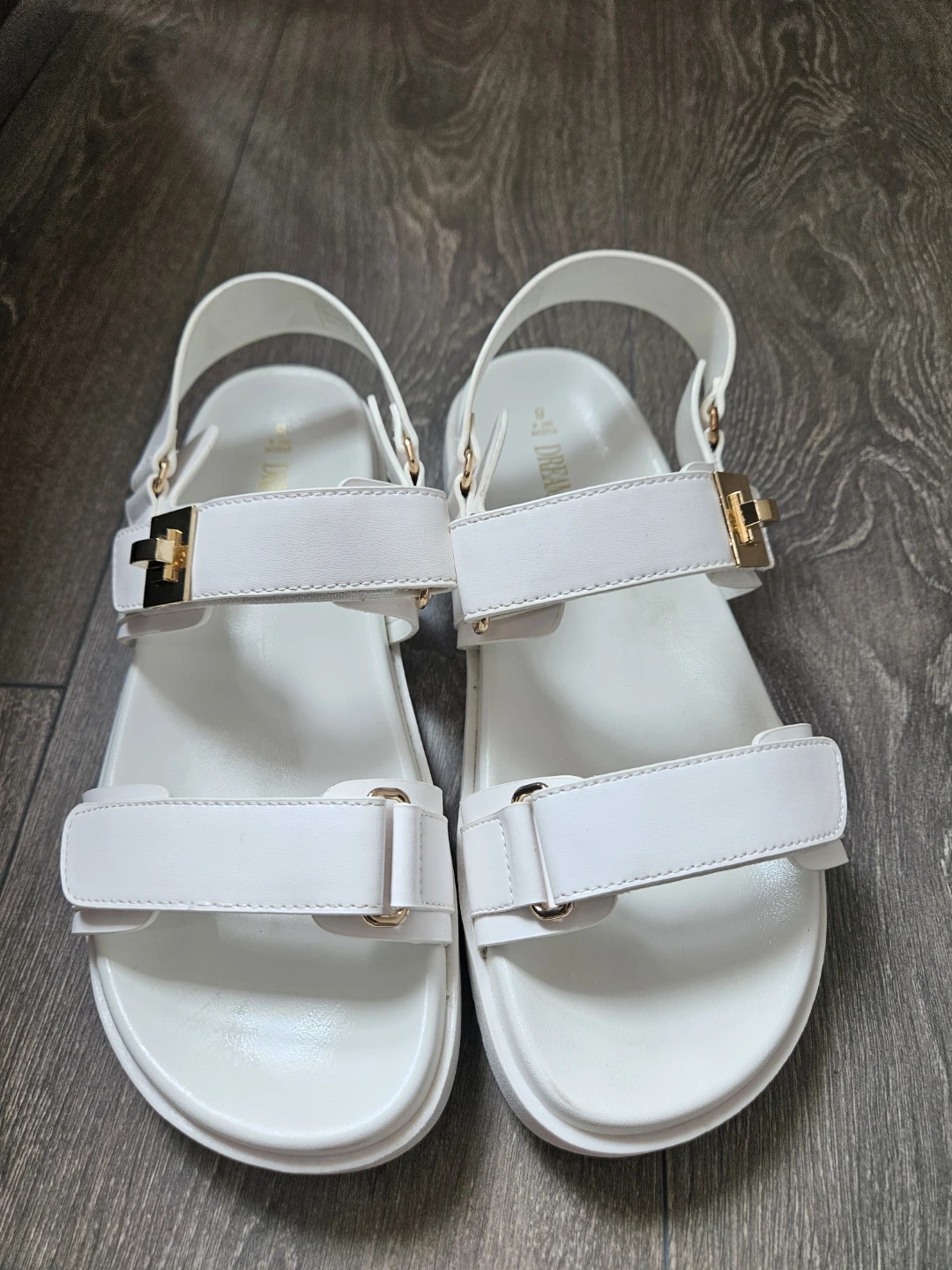Dream Pairs White Sandals