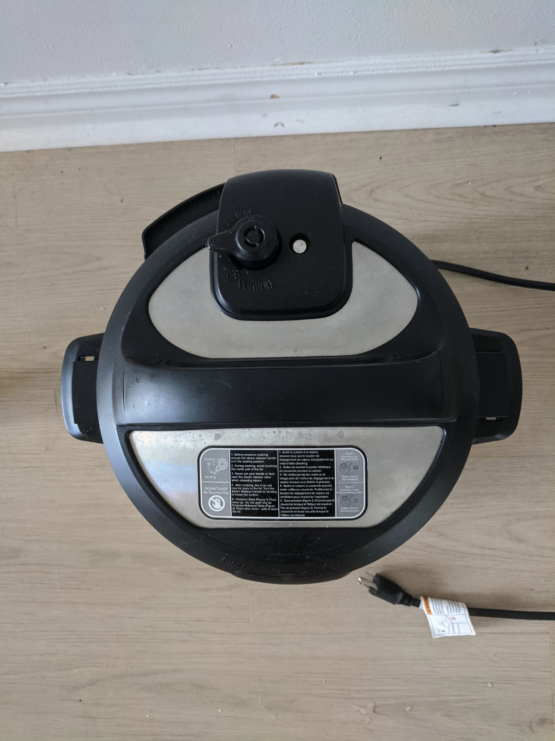 Electric pressure cooker - photo 4