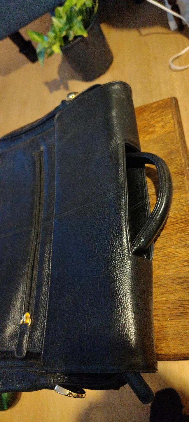 Black Leather Briefcase - photo 5