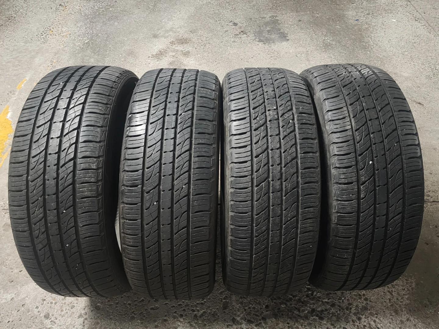 Kumho All-Season Tires P235/55R19 - photo 3