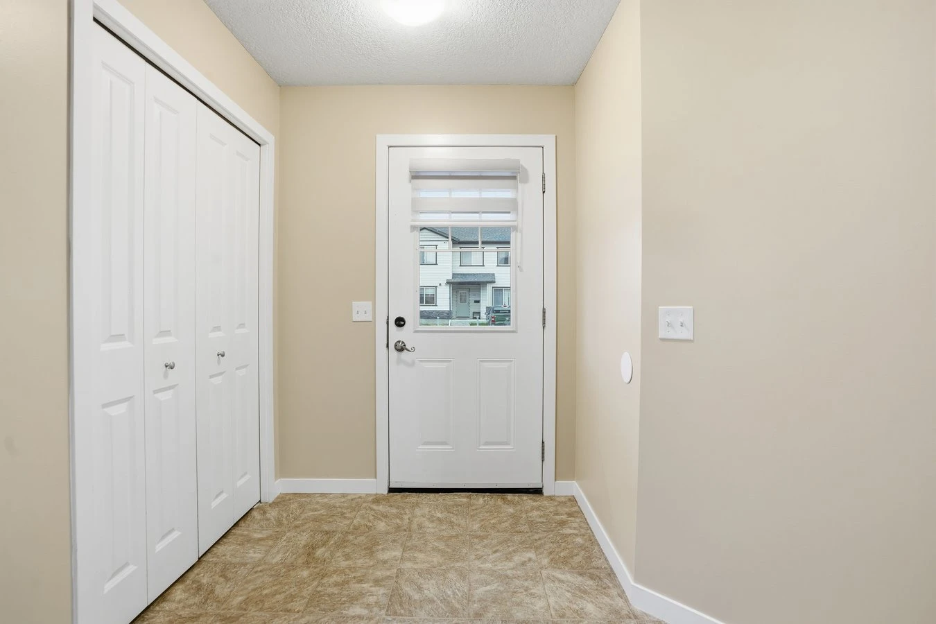 2 bedroom 1 bathroom condo - photo 4