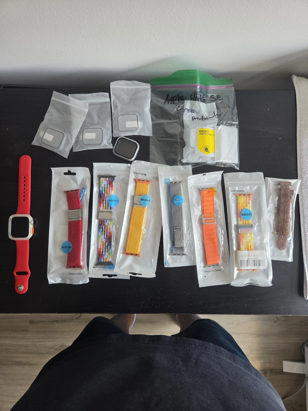 Apple Watch SE and watch Bands and Screen Protectors - photo 2