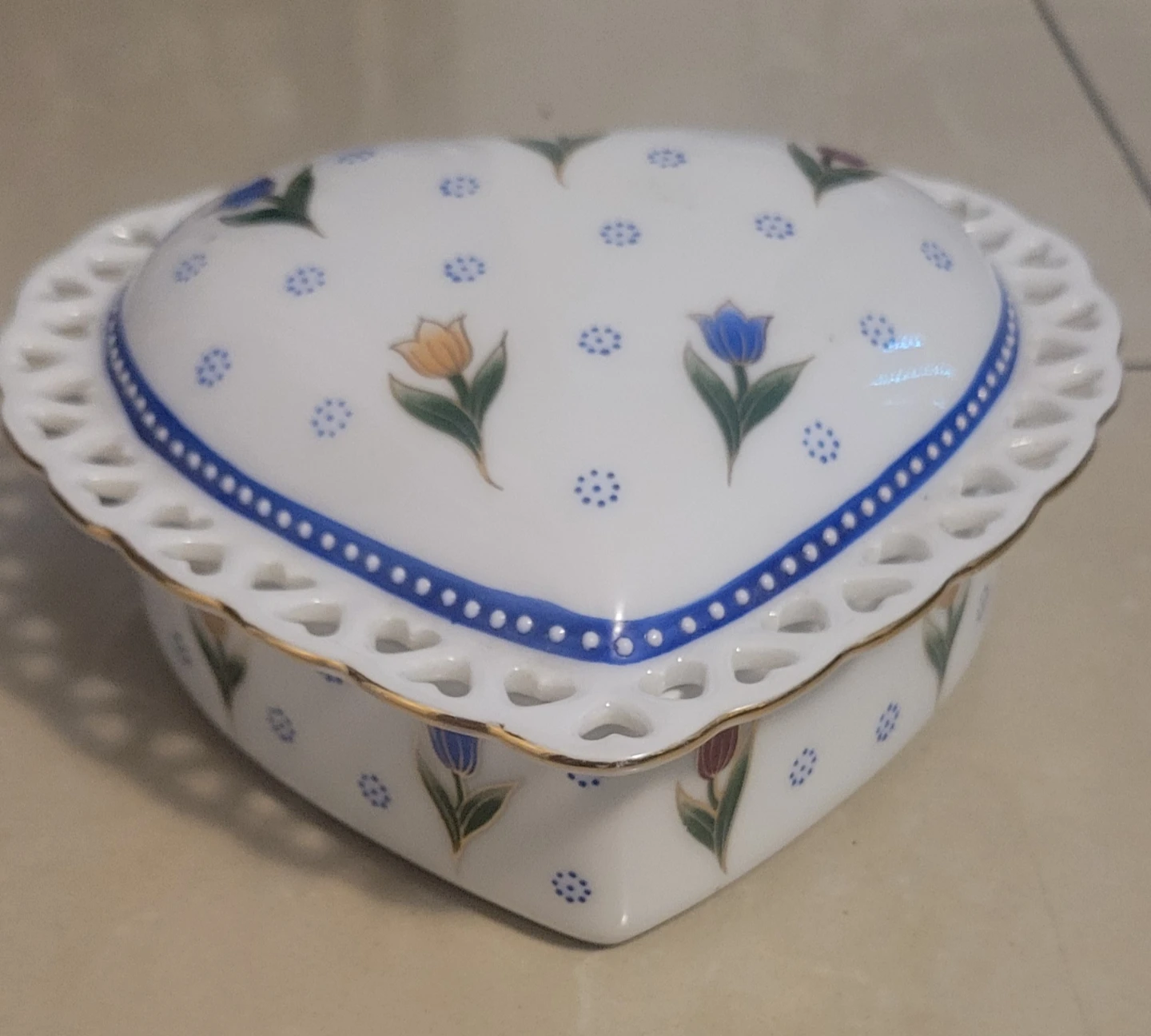 Heart Shaped Trinket Box - photo 2