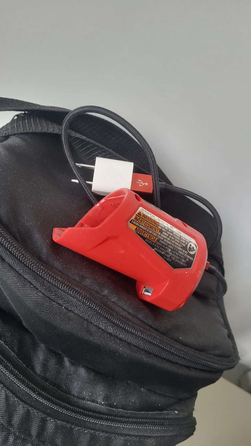 Milwaukee M12 Battery Charger