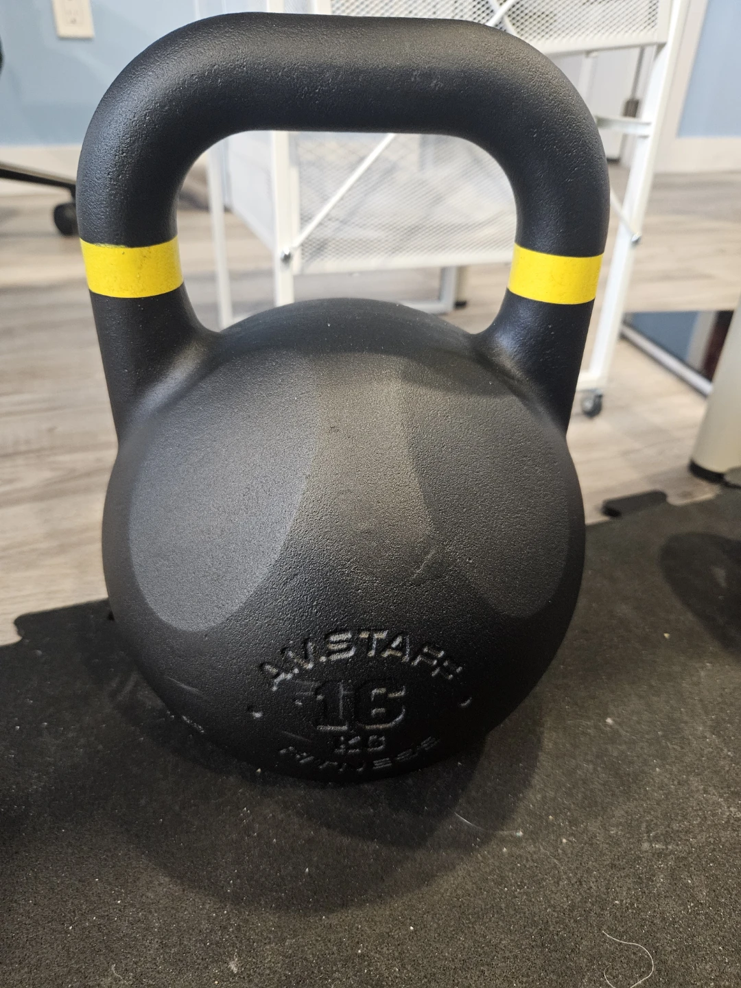 Amstaff kettlebell competition 16kg