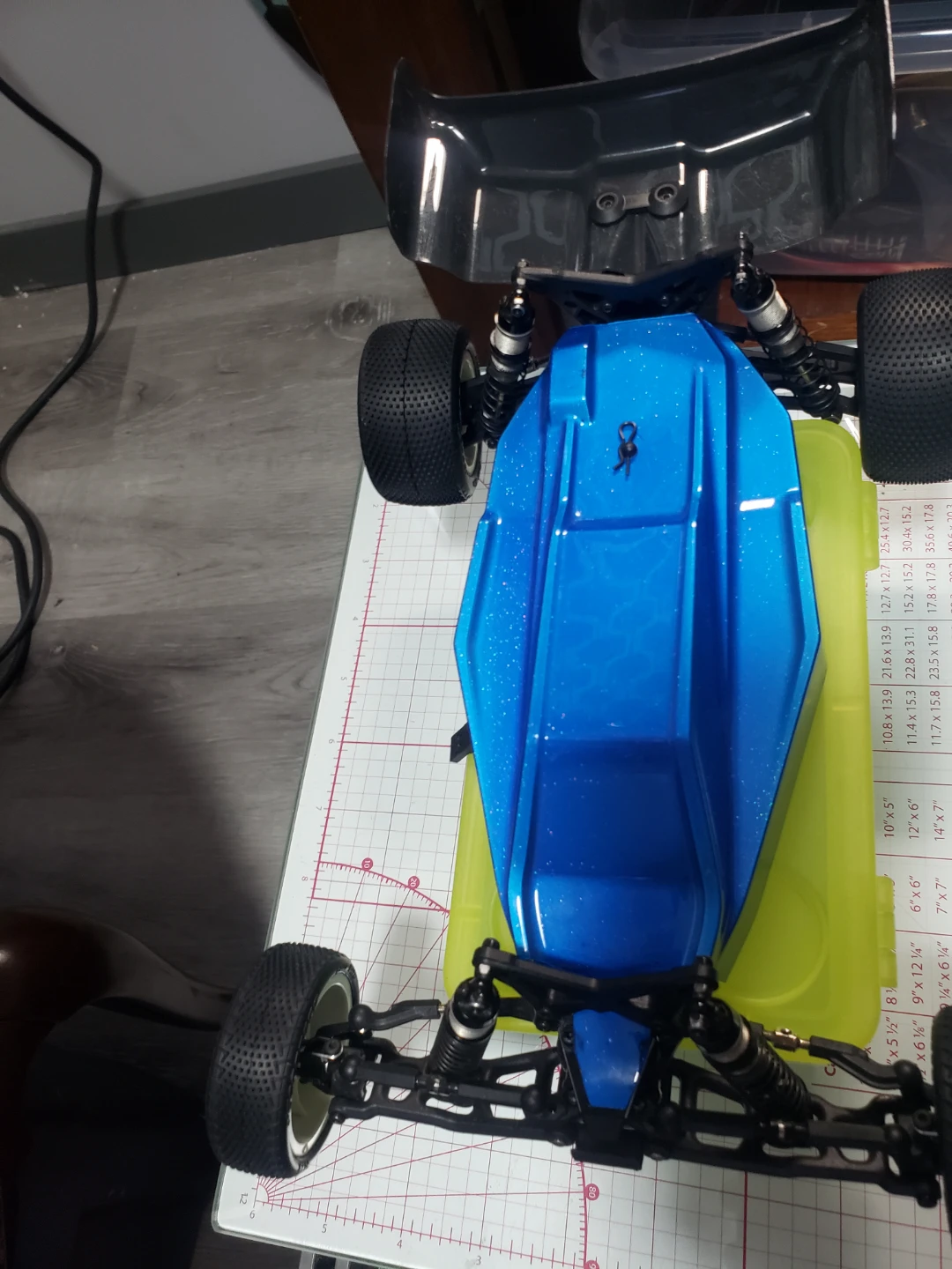 Losi mini b,losi mini t and parts rc trades.