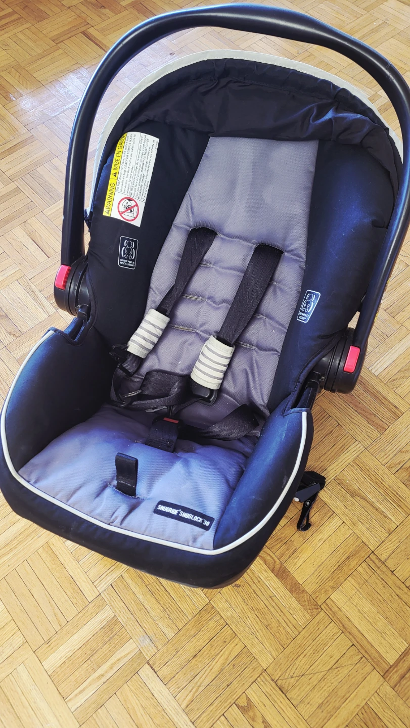 Graco SnugRide 30 Infant Car Seat